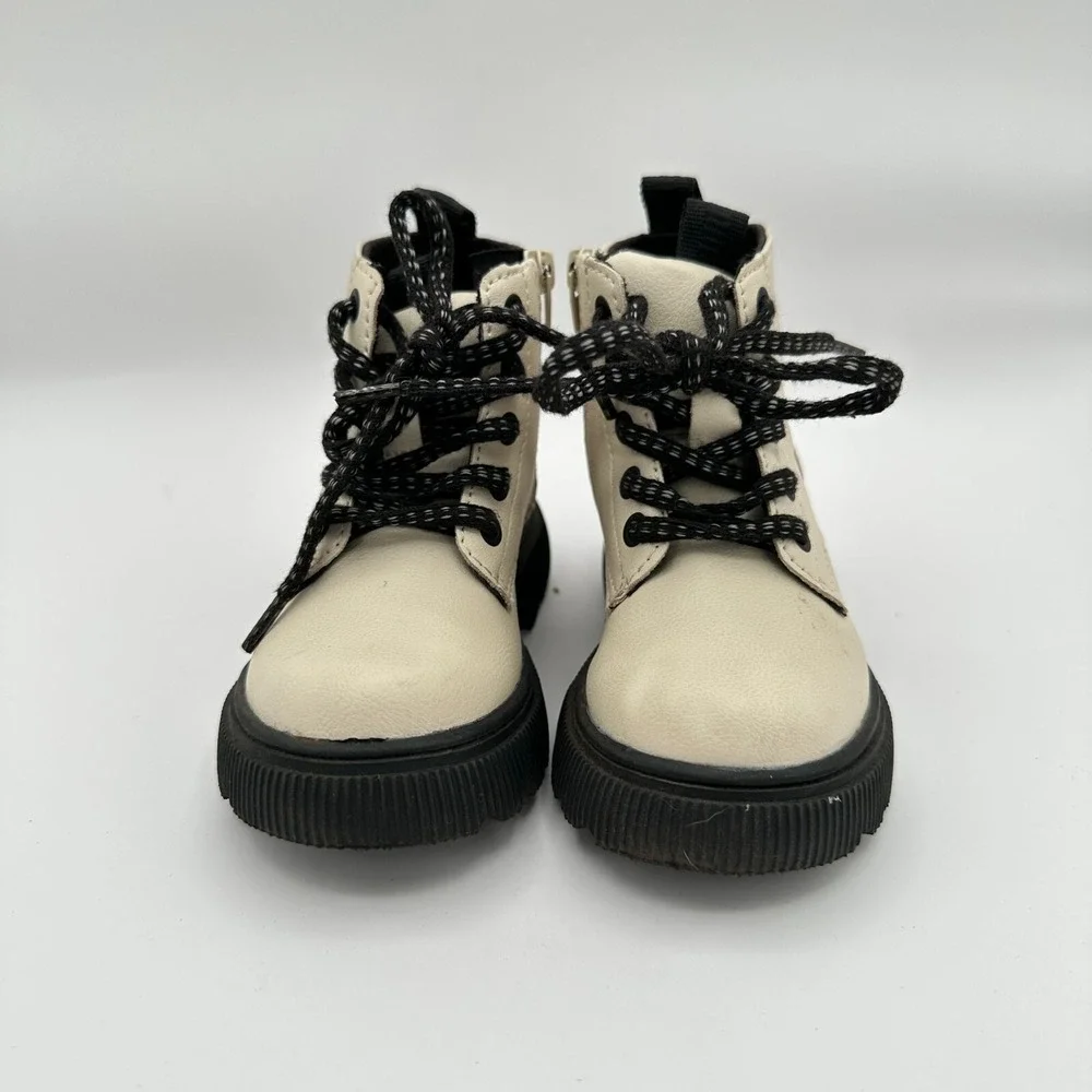 Zara Combat Boots Toddler US 6 EU 22 Beige Lace Up Faux Leather Back To School